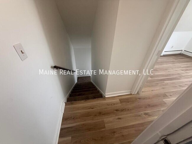 Photo - 152-154 3rd St Unidad 8