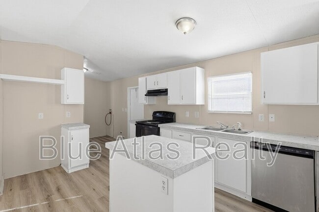 Photo - 825 Dawn Light Dr