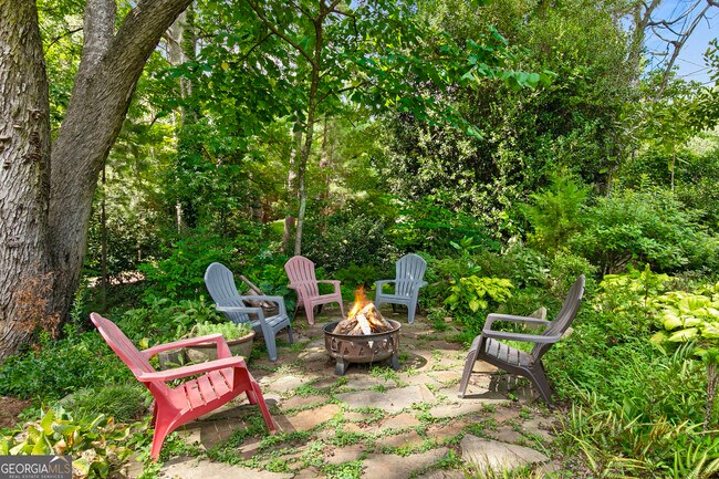 Photo - 1232 Bernadette Ln NE