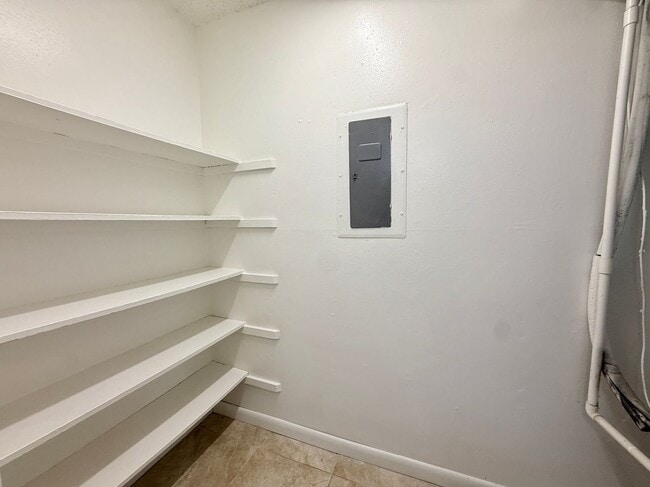 Photo - 4115 S Semoran Blvd