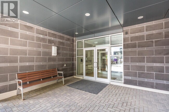 Photo - 100 Champagne Ave S Unité 403