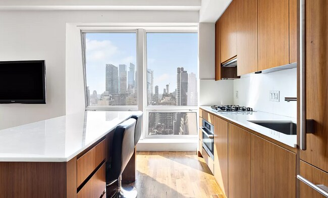 Photo - 400 5th Ave Unit 42D