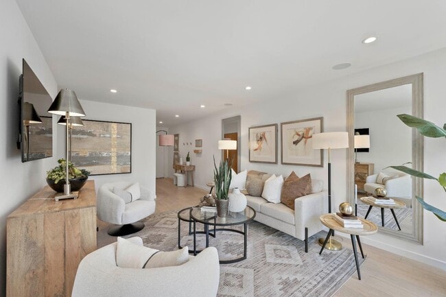 Photo - 770 Bryant St