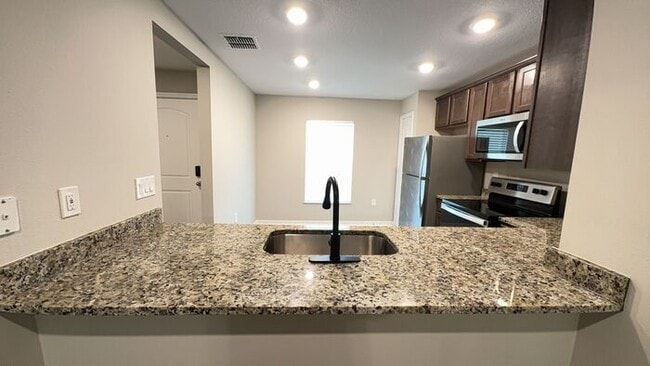 Photo - 13 Poinfield Pl