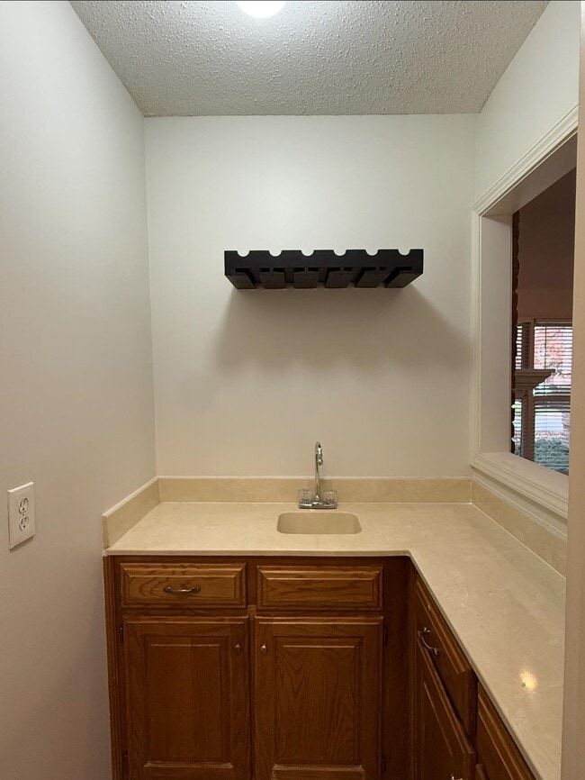 Photo - 6700 Kirby Oaks Cove N