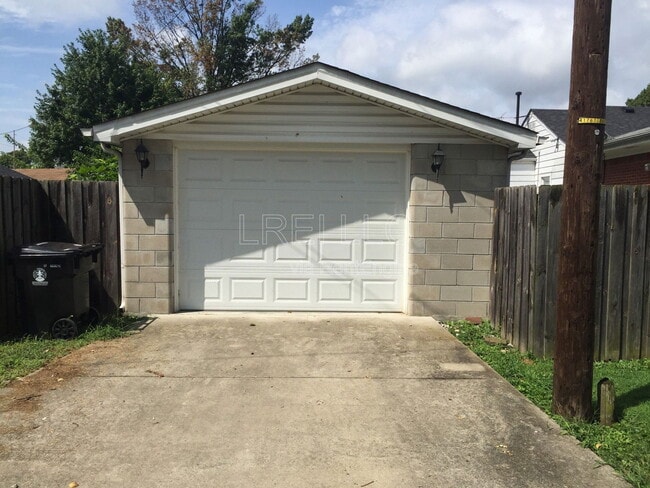 Photo - 1400 Sale Ave