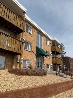 Photo - 391 Grand Ave