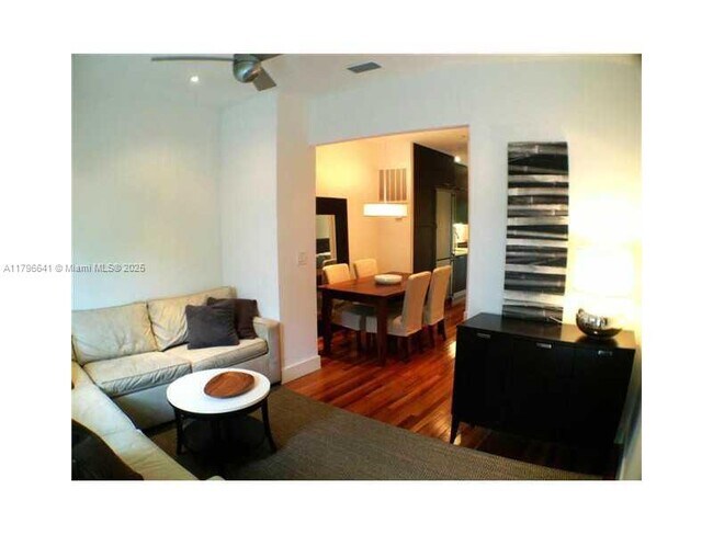 Photo - 727 Jefferson Ave Unit 3