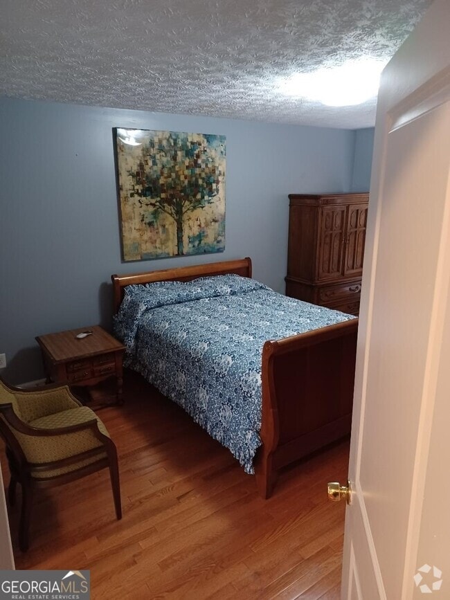 Building Photo - 3010 Emden Trail Rental