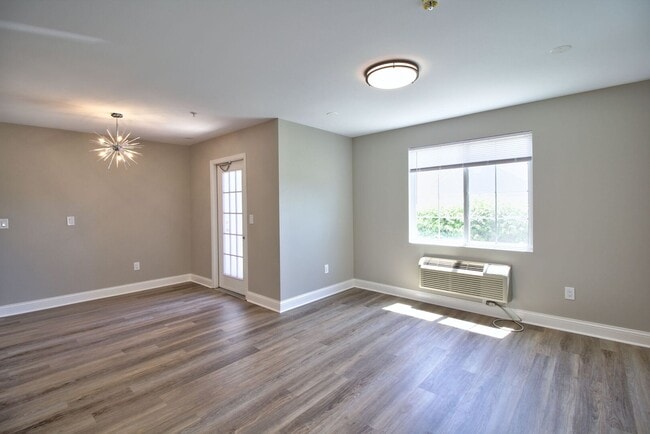 Photo - 226 Bertram Dr Unit A