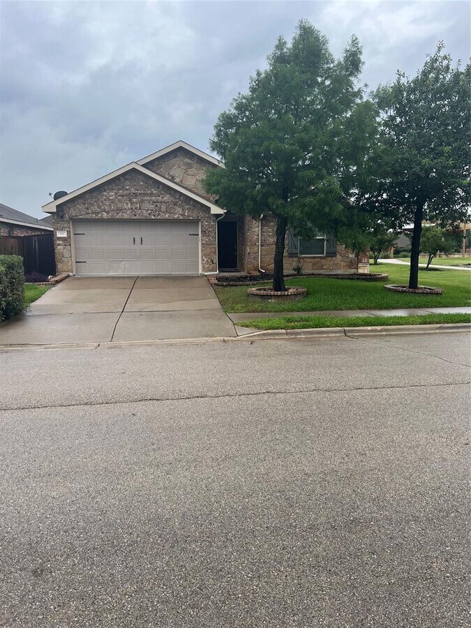 Photo - 300 Briar Park Dr Casa