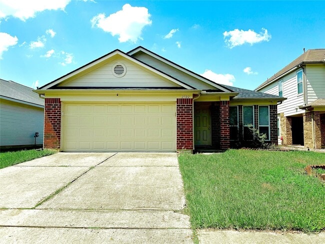Building Photo - 2722 Kelly Brook TR Rental