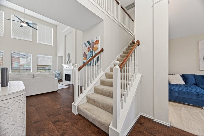 Photo - 5911 Indian Hills Ln