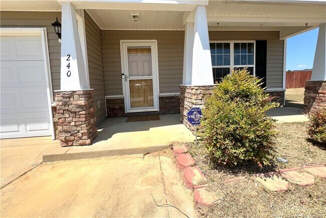 Photo - 240 Declaration Dr