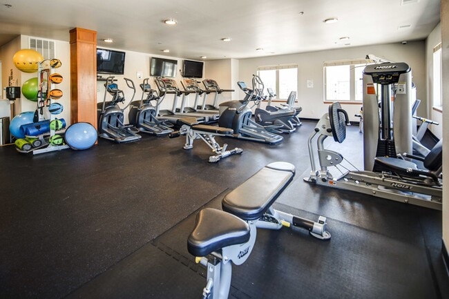 Mammoth Springs Apartments