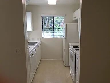 Photo - "Charming 1-Bedroom Retreat in Prime Irvine Location – Your Perfect Urban Oasis!"