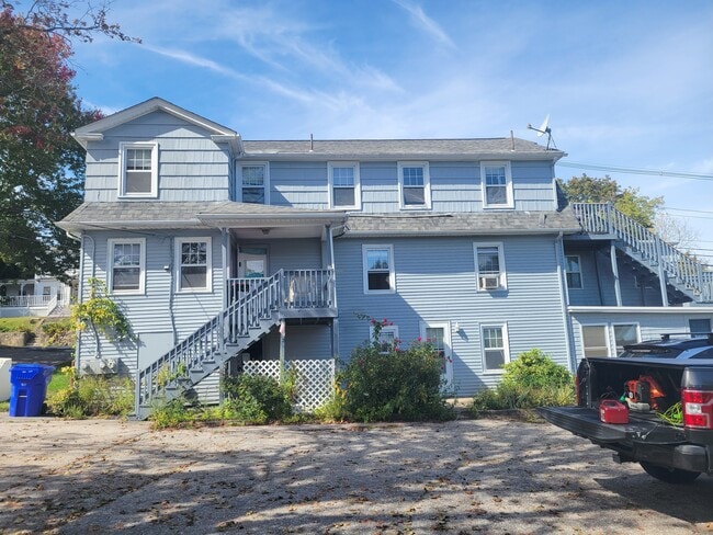 Photo - 298 Washington St Unit 298 Washington St