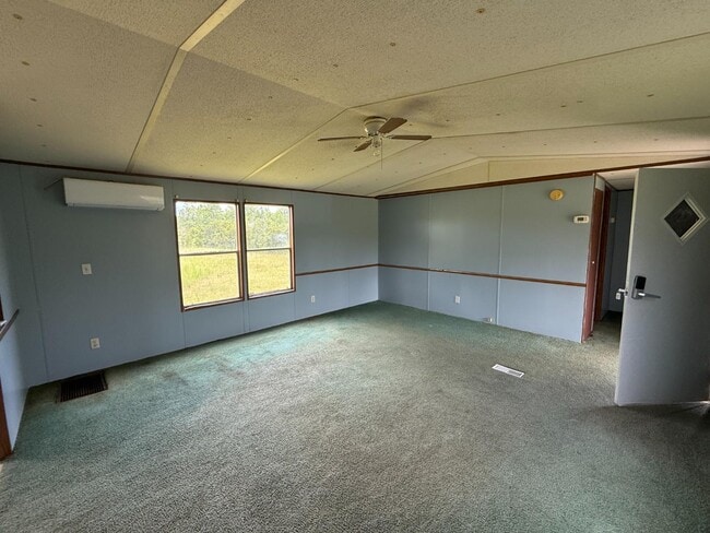 Building Photo - 43489 Claxton Cir Rental