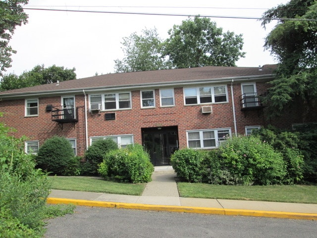 Building Photo - 1628 Valley St Unit 2 B Rental