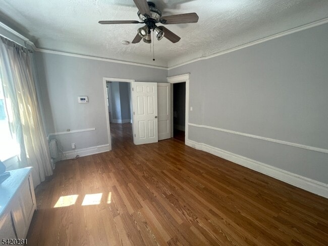 Photo - 43 Mapes Ave Unit 1R