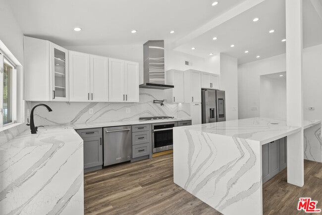 Photo - 4825 San Feliciano Dr