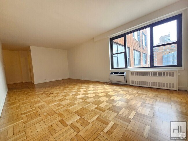 Building Photo - 15th Floor Studio Apartment Near Union Squ... Unit 15D