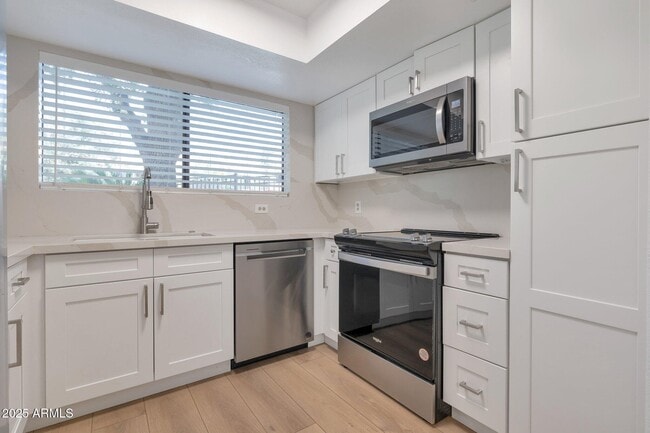 Photo - 9990 N Scottsdale Rd Unit 1049