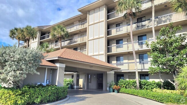 Building Photo - 701 S Seas Dr Unit 104 Rental