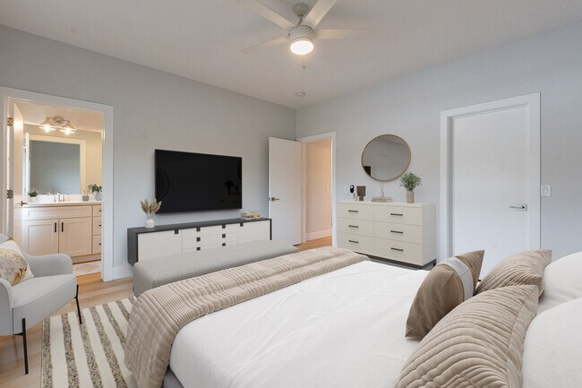 Photo - Halcyon on 18th St