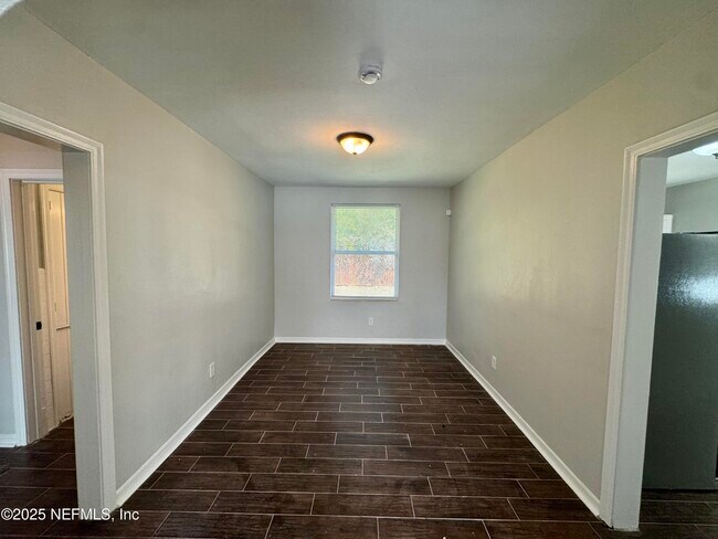 Photo - 4779 Shirley Ave