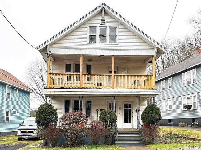 Building Photo - 9 Dewey Ave Rental