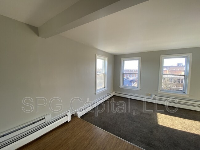 Photo - 18 Baltimore St