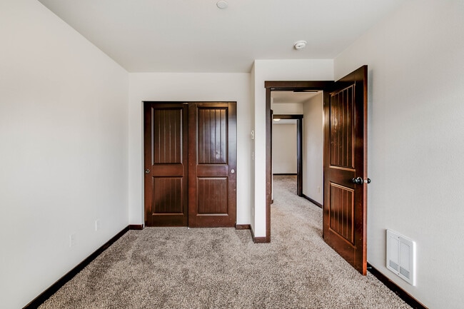 Photo - 4033 S Junett St