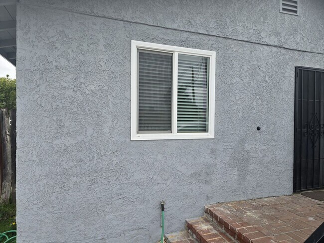 Photo - 10531 Lexington St House