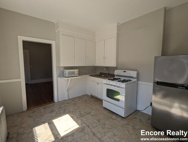 Photo - 204 Banks St Unidad #218-7