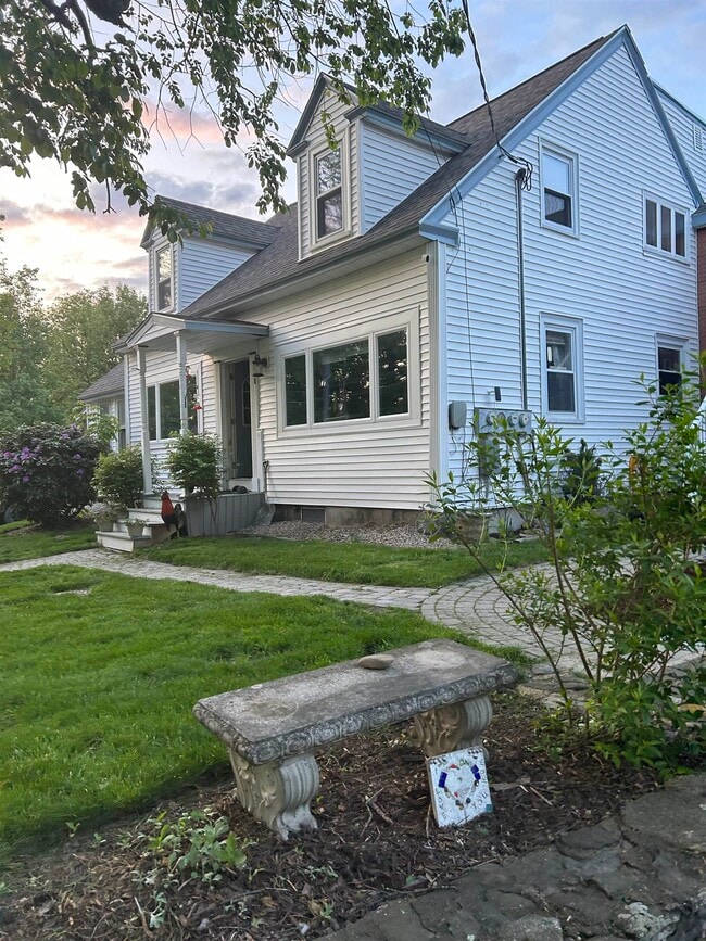 Photo - 293 Bear Hill Rd