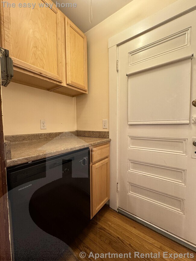14 Irvington Rd
