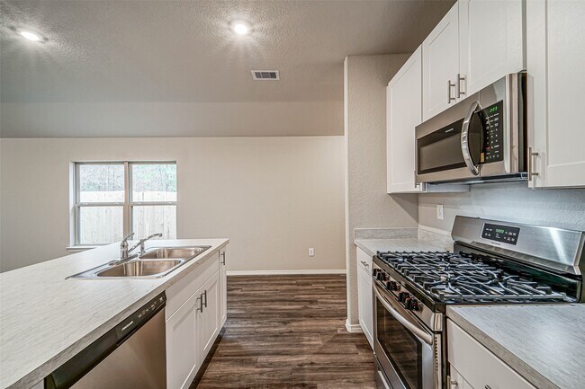 Photo - 1903 Brushy Cedar Ct