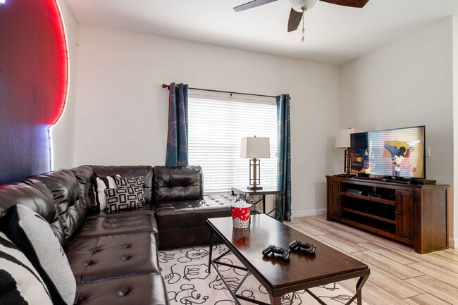 Photo - 4806 Brier Rose Ln Unit ID1044689P