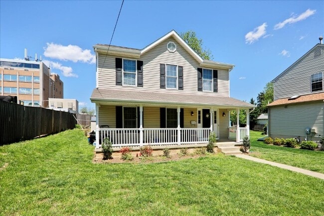 Photo - 3717 Dupont Ave