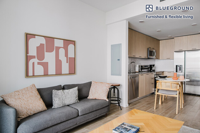 Building Photo - 3811 Shipping Ave Rental