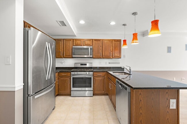 70 Adams St Unit 5F