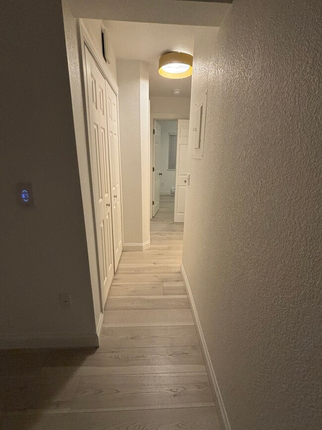 Photo - 1209 W Plum St Unidad 1209 plum