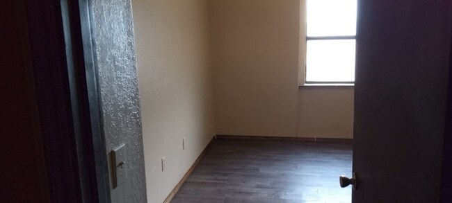 Photo - 902 Cynthia St Unidad 35