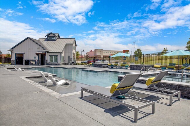 Photo - 5604 Wild Acrs House