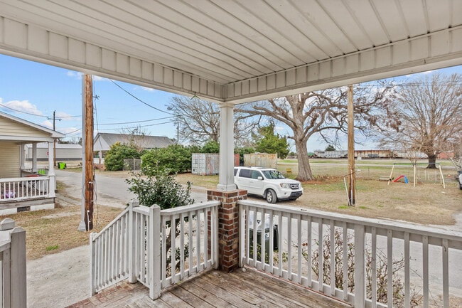 Photo - 883 N Cool Ave