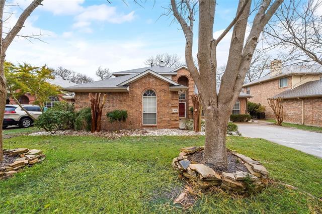 913 Wisperwood Dr