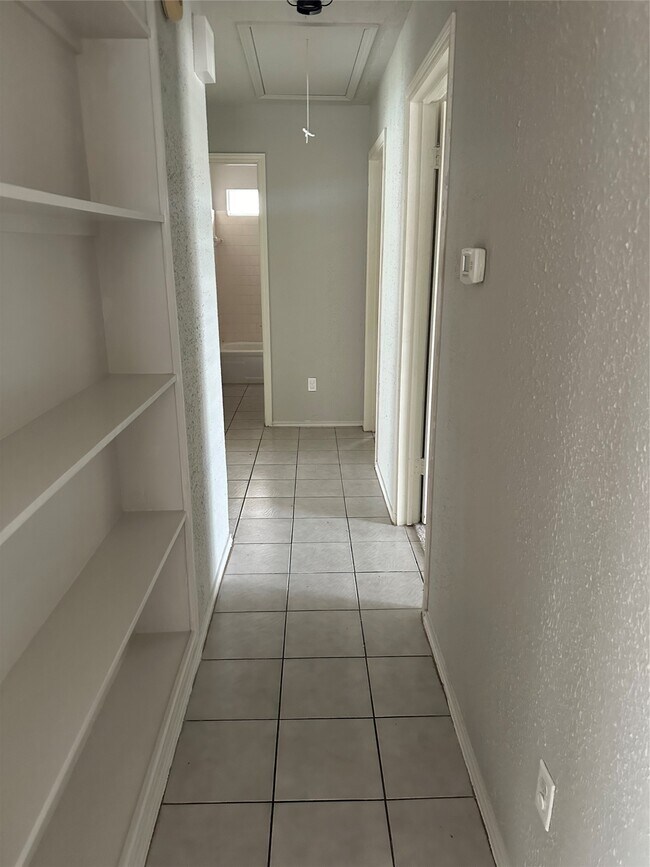 Photo - 10510 Clear Cove Ln