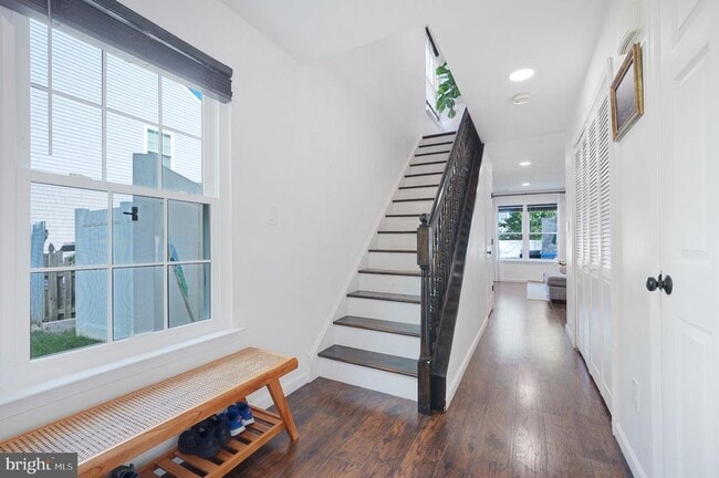 48 High Meadows Dr