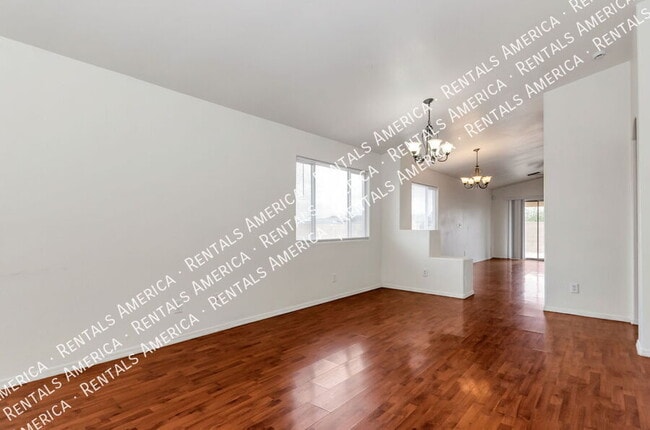 Photo - 1202 N Thunder Ridge Dr